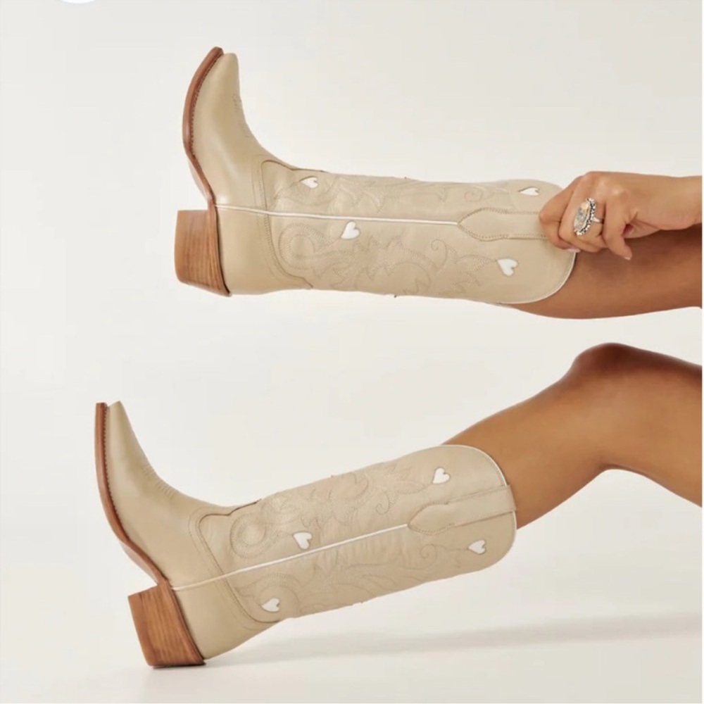 Tecovas Annie Hearts Boots
